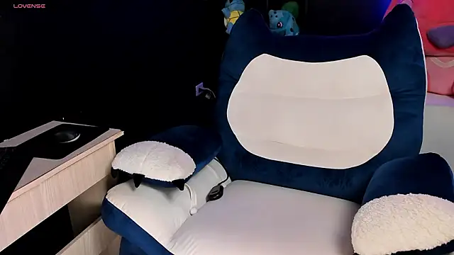 Snapshot of stelleknox_ chatting on March 13, 10:16 pm stelleknox online show from March 13, 10:16 pm