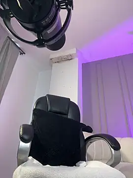 Frank Farrell online show from April 2, 7:55 pm