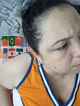 mollieblue69 online show from June 14, 1:35 pm