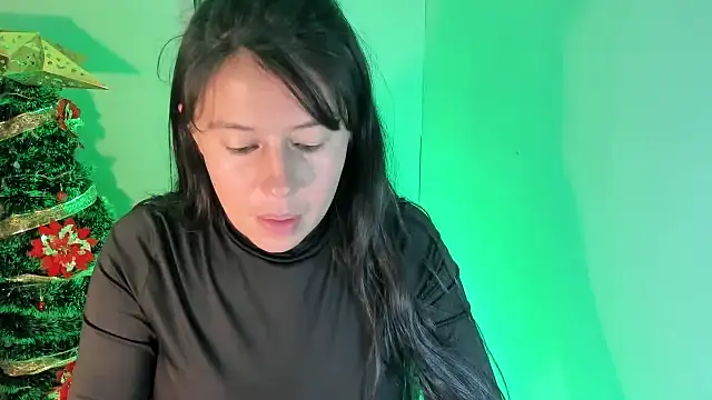 sandyquinnxx online show from December 19, 6:48 pm