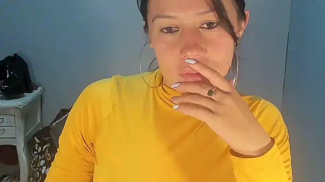 sandyquinnxx online show from May 7, 4:01 pm
