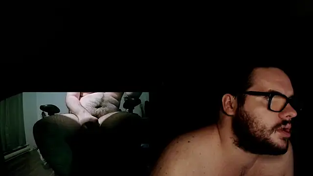 Snapshot of fck_boy123 chatting on March 23, 5:11 am fck boy123 online show from March 23, 5:11 am