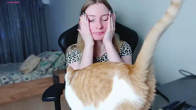  whiteprincess online show from November 6, 10:49 am