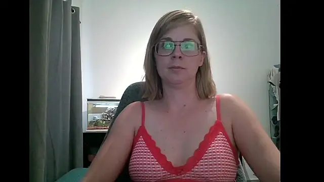 SavannaGirly online show from February 12, 2:54 pm