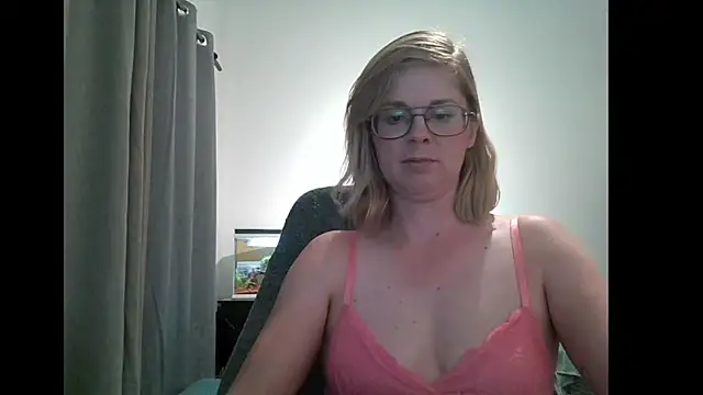 SavannaGirly online show from February 23, 3:08 pm
