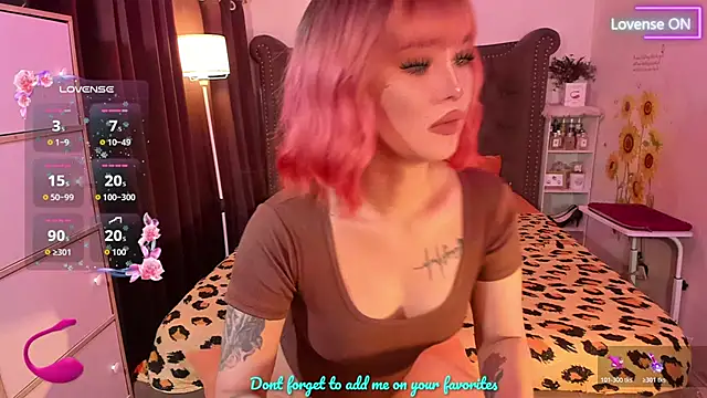 Snapshot of xlovemekara chatting on March 26, 8:58 pm xlovemekara online show from March 26, 8:58 pm