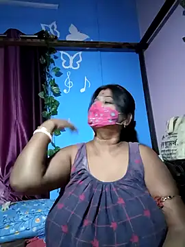 parioo7 online show from March 22, 4:15 pm