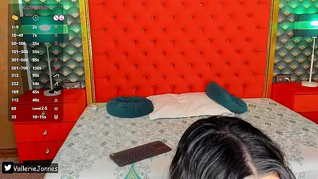 VallerieJones online show from February 10, 8:13 pm