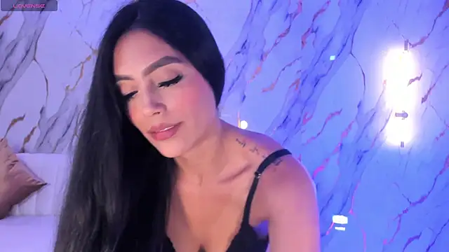 JadeEvansX online show from January 27, 9:00 pm