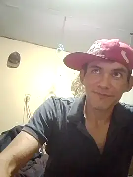 Snapshot of MarsWood chatting on October 28, 6:39 am MarsWood online show from October 28, 6:39 am