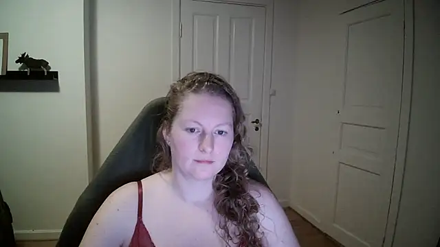 Girlnina-1995 online show from December 9, 9:16 pm