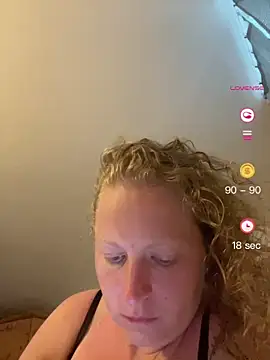 Girlnina-1995 online show from June 1, 6:42 pm