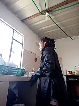 Bigassmommy x online show from September 26, 4:00 pm