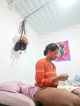 Bigassmommy x online show from April 28, 1:16 pm