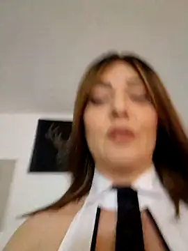 Snapshot of AryaSummersReal chatting on October 6, 7:11 pm AryaSummersReal online show from October 6, 7:11 pm