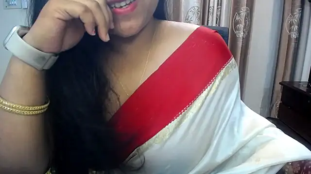 Snapshot of lady_maeda_ chatting on February 21, 6:48 pm lady maeda online show from February 21, 6:48 pm