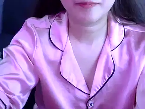Bee 2k online show from May 11, 4:18 am