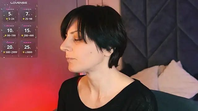 LorenDaze online show from April 28, 6:18 am