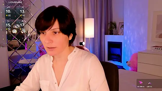 LorenDaze online show from May 13, 6:11 am