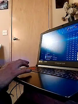 eatmeplease44 online show from November 22, 10:36 am