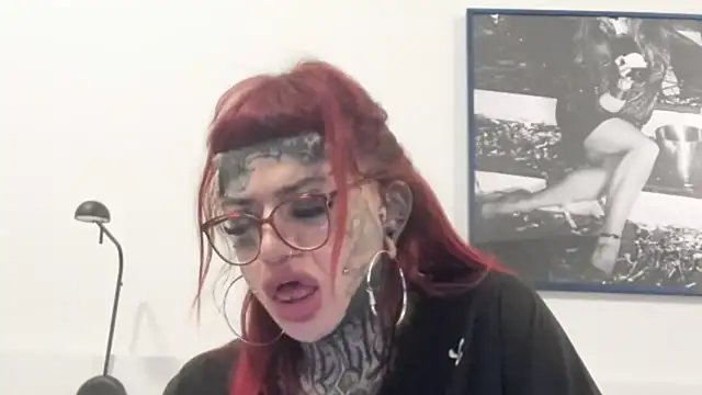 tamarapervert online show from March 17, 7:06 pm