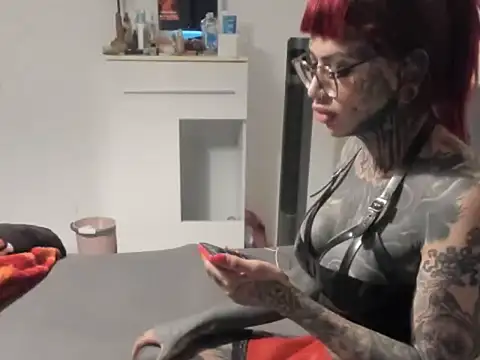 tamarapervert online show from May 31, 12:41 am