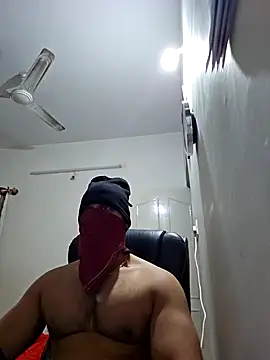 Snapshot of kaizercool1 chatting on January 30, 3:44 am kaizercool1 online show from January 30, 3:44 am