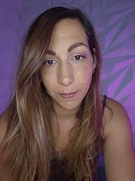 Snapshot of Lola-Roxx chatting on June 2, 12:29 pm Lola-Roxx online show from June 2, 12:29 pm