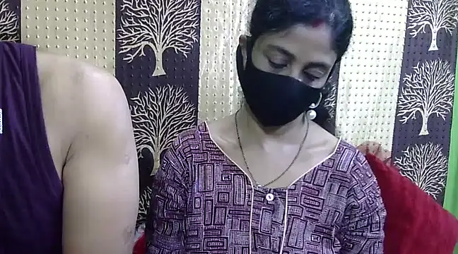 Snapshot of Indian_Horny_Wife chatting on January 13, 5:55 am Indian Horny Wife online show from January 13, 5:55 am