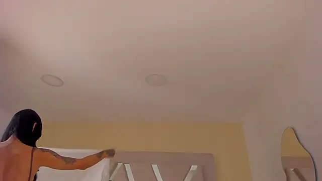 malejabenzz online show from October 20, 7:36 pm