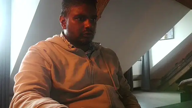 Snapshot of Bandusrilankasexymen chatting on October 11, 11:09 am Bandusrilankasexymen online show from October 11, 11:09 am