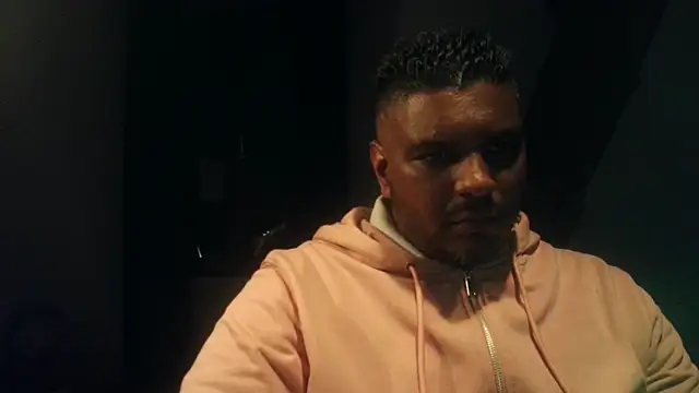 Snapshot of Bandusrilankasexymen chatting on October 15, 10:43 pm Bandusrilankasexymen online show from October 15, 10:43 pm