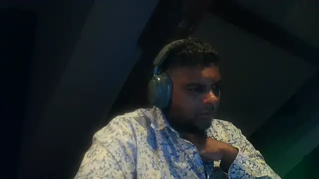 Snapshot of Bandusrilankasexymen chatting on October 31, 9:38 pm Bandusrilankasexymen online show from October 31, 9:38 pm