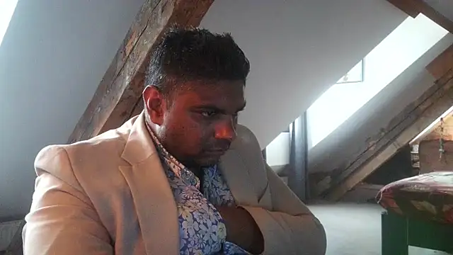 Snapshot of Bandusrilankasexymen chatting on January 13, 12:21 pm Bandusrilankasexymen online show from January 13, 12:21 pm