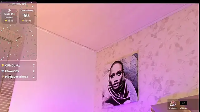 EmilyyRosee  online show from May 13, 3:42 pm