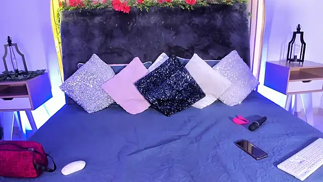 Karlagonzales  online show from January 22, 6:31 pm