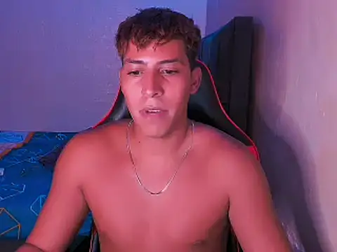 Snapshot of dilan_js chatting on March 8, 11:08 pm dilan js online show from March 8, 11:08 pm