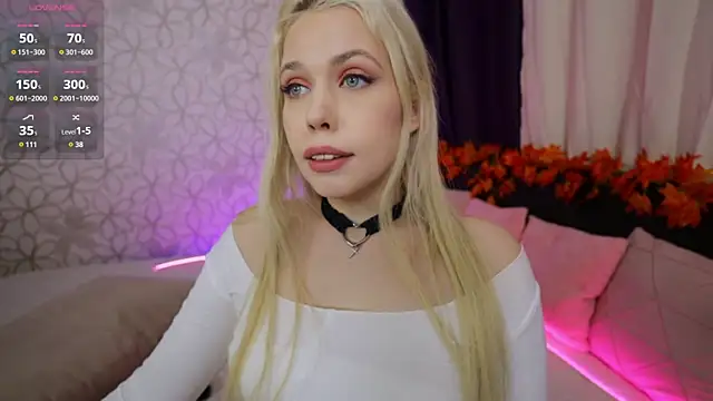 Snapshot of Lerry_Teeni chatting on December 4, 3:59 am Lerry Teeni online show from December 4, 3:59 am