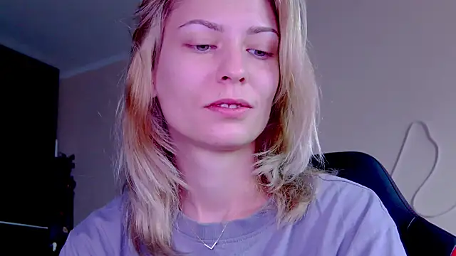 karo123421 online show from October 8, 8:56 am