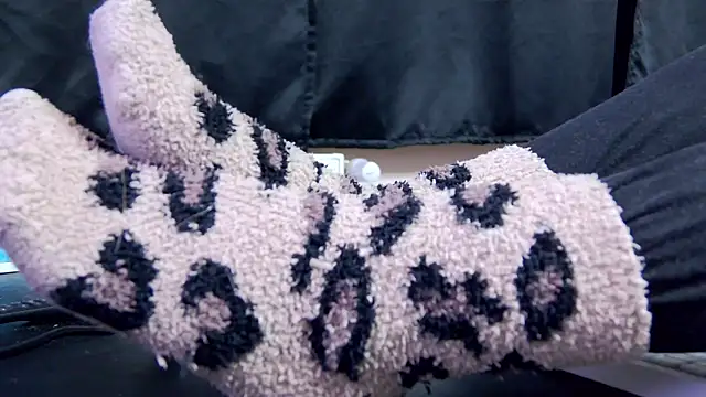 karo123421 online show from January 15, 8:34 pm