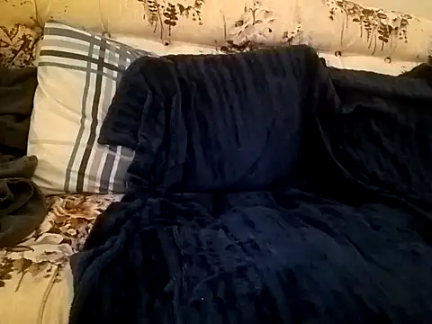 Snapshot of Ryeguy6969 chatting on January 11, 5:10 am Ryeguy6969 online show from January 11, 5:10 am