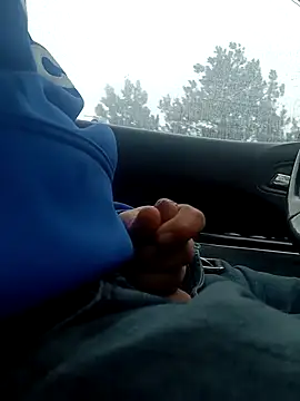 Snapshot of Ryeguy6969 chatting on February 17, 8:15 pm Ryeguy6969 online show from February 17, 8:15 pm