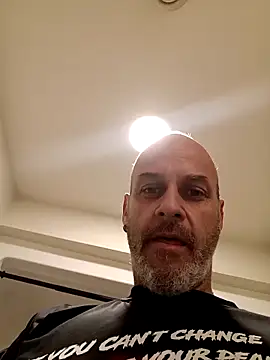 Snapshot of Ryeguy6969 chatting on March 23, 12:58 am Ryeguy6969 online show from March 23, 12:58 am