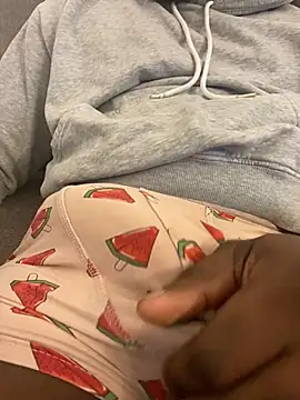 Snapshot of calystorme chatting on February 20, 7:23 am calystorme online show from February 20, 7:23 am