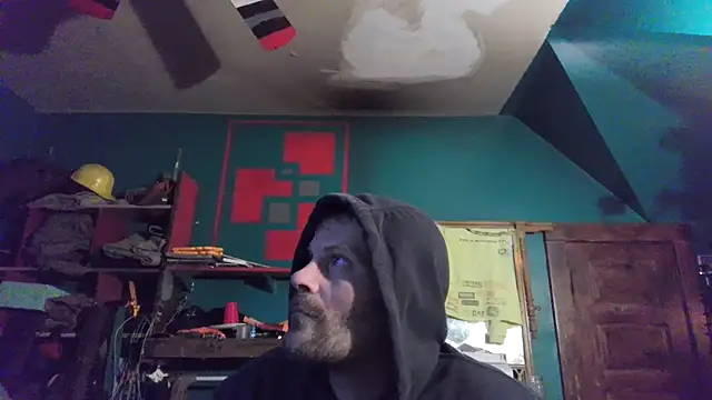 charactrzero online show from February 6, 2:38 am