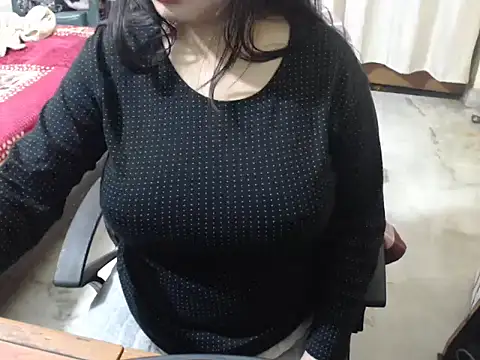 HOT CHILLY online show from February 12, 5:08 pm