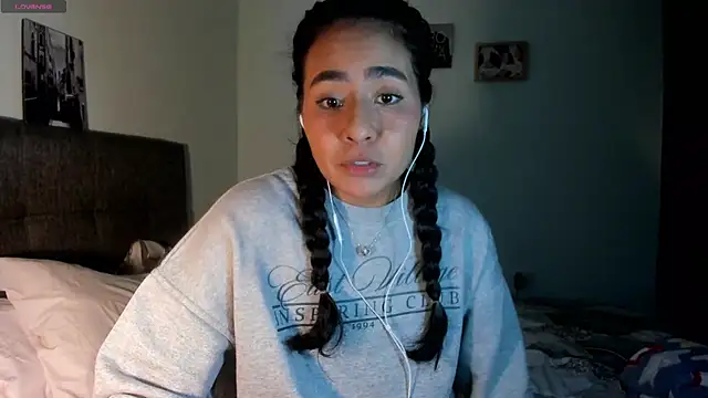 valeryvegas 2 online show from October 9, 2:53 am