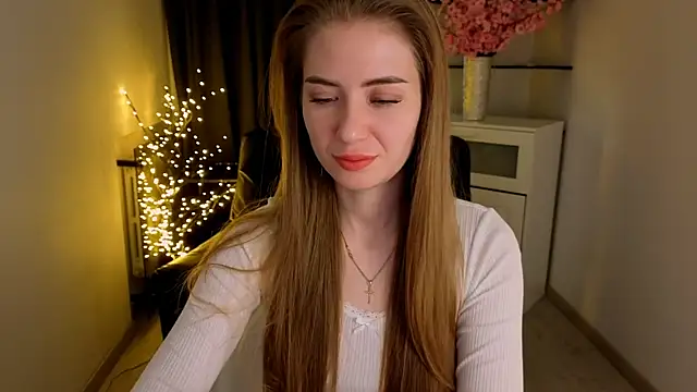 Adelyna Bird online show from February 22, 7:40 am