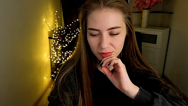 Adelyna Bird online show from March 23, 7:23 am