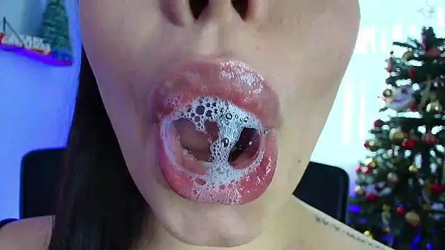 lisbet21x online show from December 6, 7:12 pm